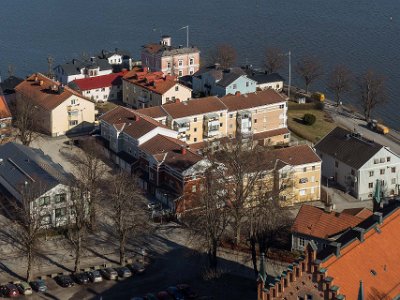 Norra Strandg - kv Kapellet  Kvarteret Kapellet med i bakgrunden Curmanska huset - vy från domkyrkans torn 18 mars.