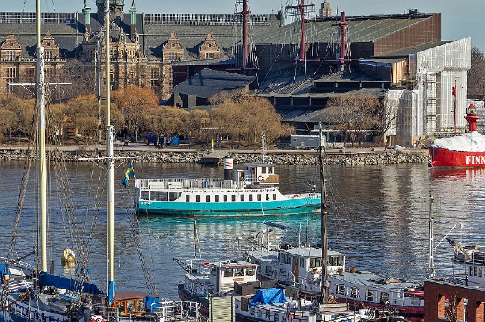 Färja Nybroplan–Hammarby Färja Nybroplan-Djurgården-Masthamnen-Hammarby sjöstaad.
