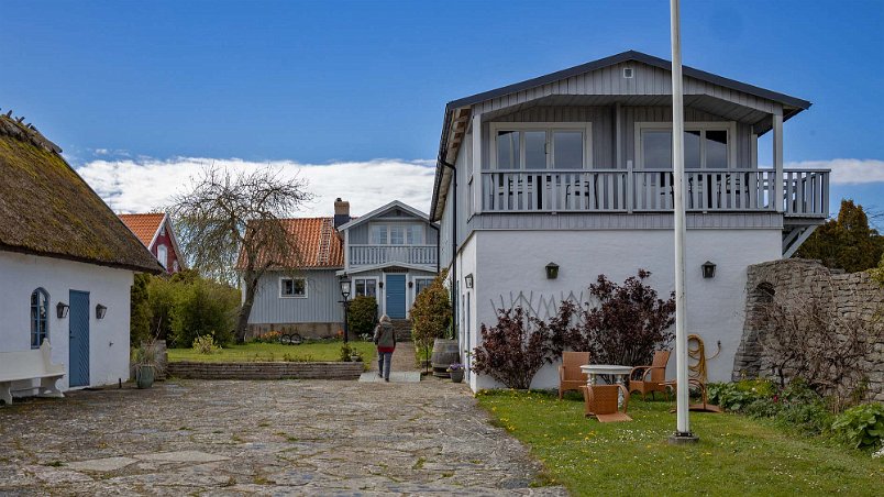 Gammalsbygården På väg in till Gammalsbygården.