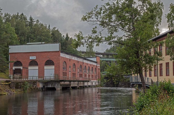 Kraftstastionen nedanför Håveruds-broarna 1408172 Kraftstastionen nedanför Håveruds-broarna