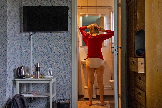 Morgonbestyr Morgonbestyr i hotellrummet, innan vi går och äter frukost.