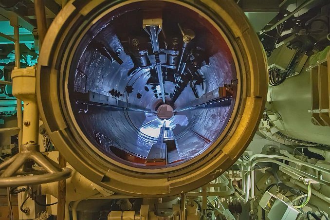 Neptuns torpedrör Torpedrör i Neptun, öppning i fören.
