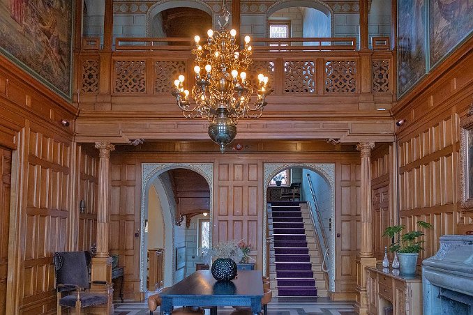 Vår Gård - Villa Skärtofta Villa Skärtofta byggdes 1897 för ingenjör John Bernström som då var VD för maskinföretaget AB Separator. Idag är företaget mer känt som Alfa Laval. Tillsammans...