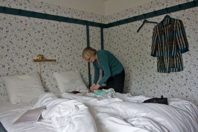 Morgonbestyr på rummet