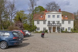 Torne Gård Ankomst till Torne gård.