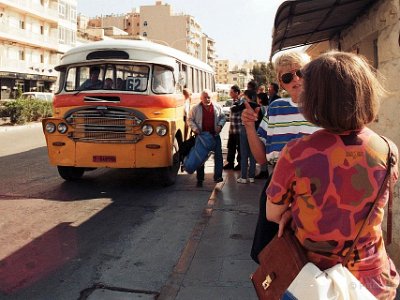 9605 Vid busshållplatsen