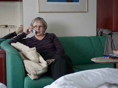 Björn P ringer och gratulerar