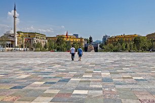 Tirana Skanderbeg Square är huvudtorget i Tirana. Torget är uppkallat efter den albanska nationella hjälten Gjergj Kastrioti Skënderbeu. Den totala arealen är ca...