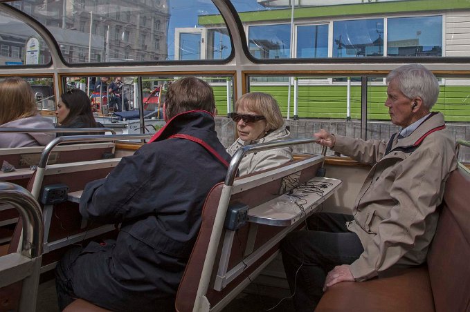 Kanaltur-start Dags för att starta rundtur på Amsterdams kanaler