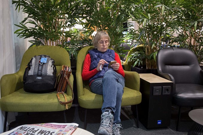 Arlanda Väntan på flygstart i SAS- loungen på Arlanda