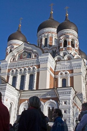 Kyrkan med lökkupoler